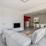 Privata Con Piscina A Scopello